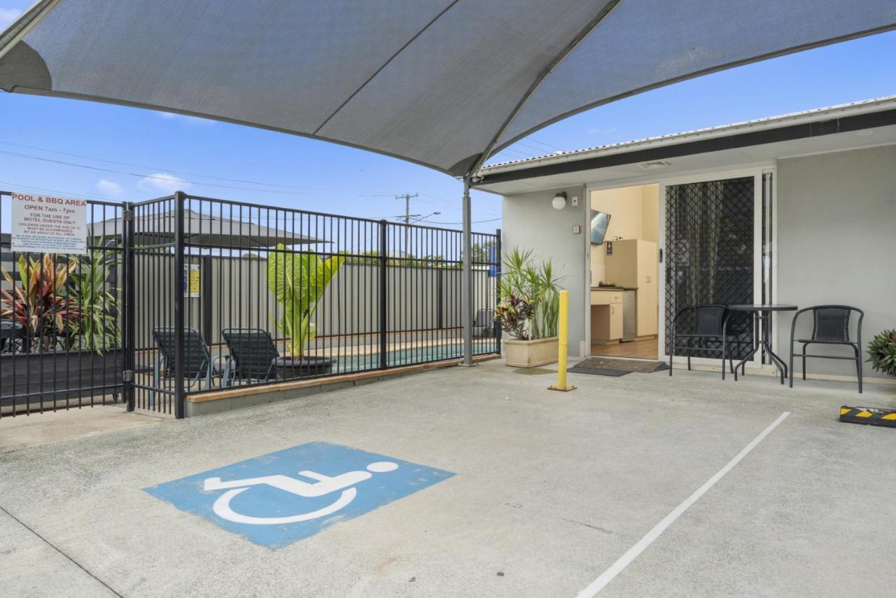Caboolture Central Motor Inn, Sure Stay Collection By BW Εξωτερικό φωτογραφία