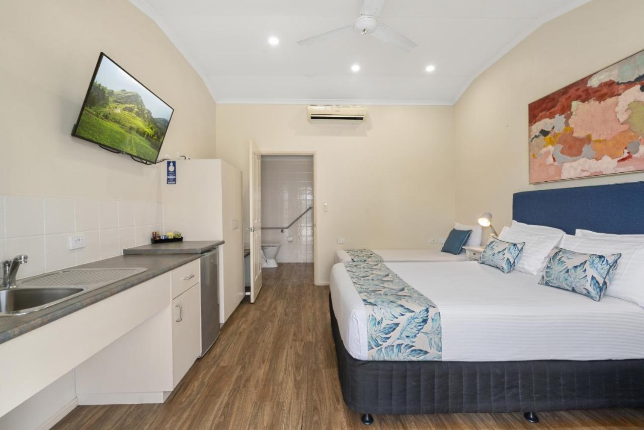 Caboolture Central Motor Inn, Sure Stay Collection By BW Εξωτερικό φωτογραφία