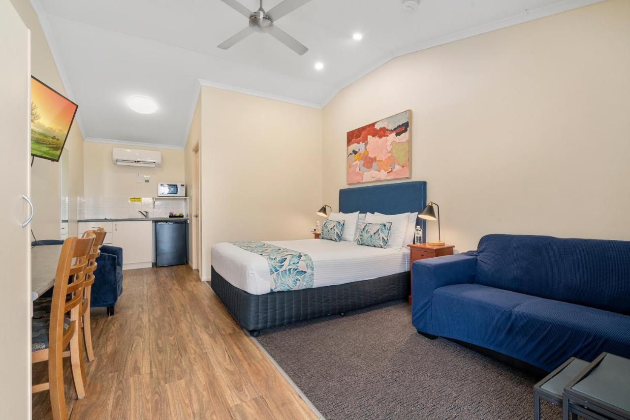 Caboolture Central Motor Inn, Sure Stay Collection By BW Εξωτερικό φωτογραφία