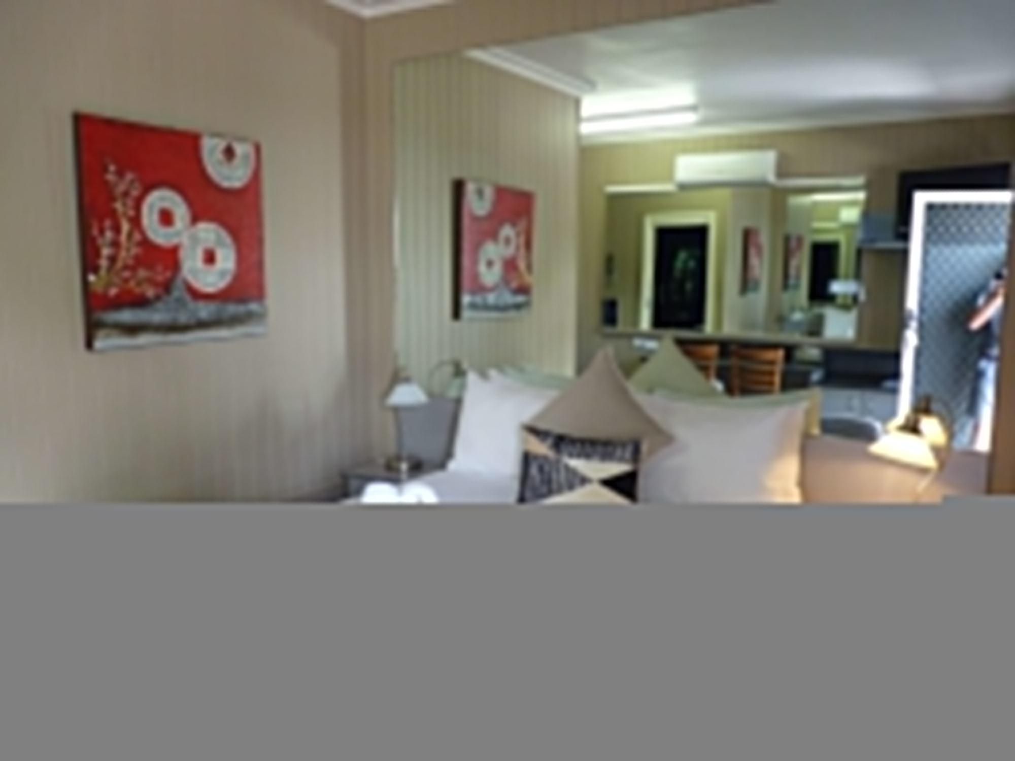 Caboolture Central Motor Inn, Sure Stay Collection By BW Εξωτερικό φωτογραφία