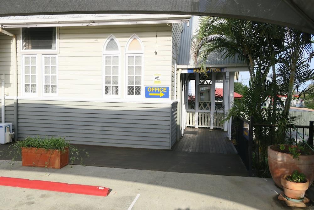 Caboolture Central Motor Inn, Sure Stay Collection By BW Εξωτερικό φωτογραφία